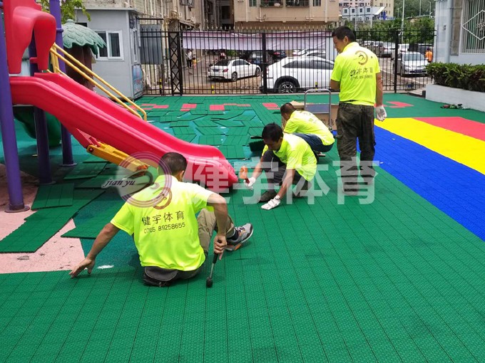 深圳市美嘉幼兒園懸浮地板安裝工程